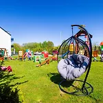 Apartament Aisza - Ocenia , Sala I Plac Zabaw, Jacucci , Sauna, Bilard Apartamento *