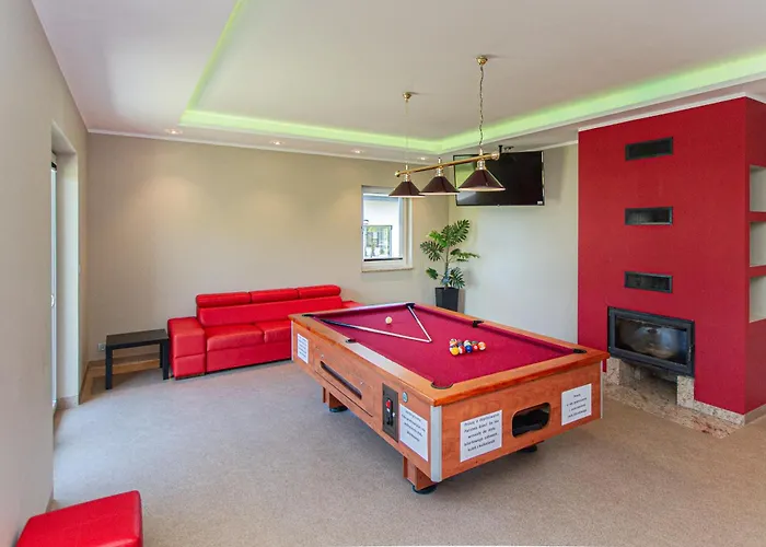 Oceania-udogodnienia Dla Rodzin, Sala I Plac Zabaw, Jacuzzi, Sauna, Bilard شقة *