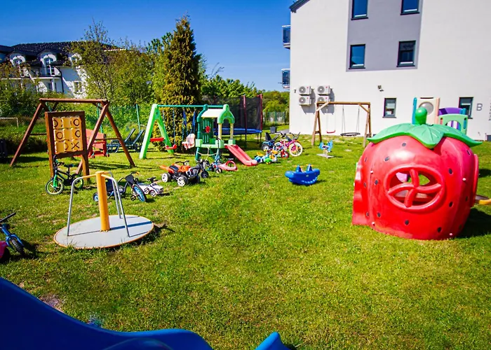 Oceania-udogodnienia Dla Rodzin, Sala I Plac Zabaw, Jacuzzi, Sauna, Bilard *